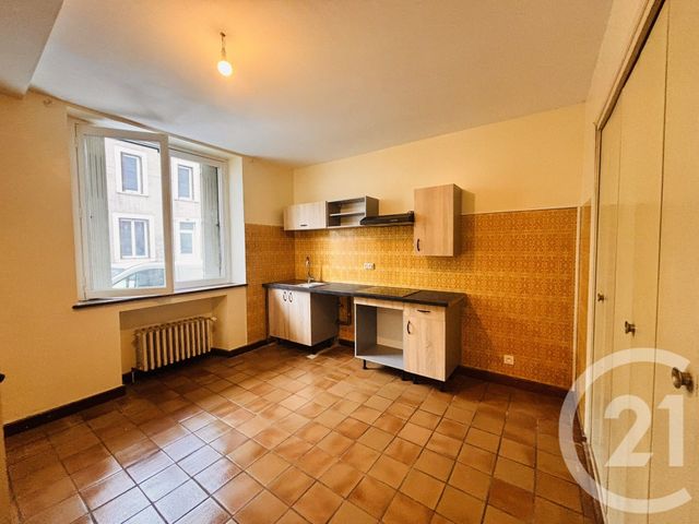 Appartement T3 &agrave; louer - 3 pi&egrave;ces - 76,64 m2 - Lavelanet - 09 - MIDI-PYRENEES