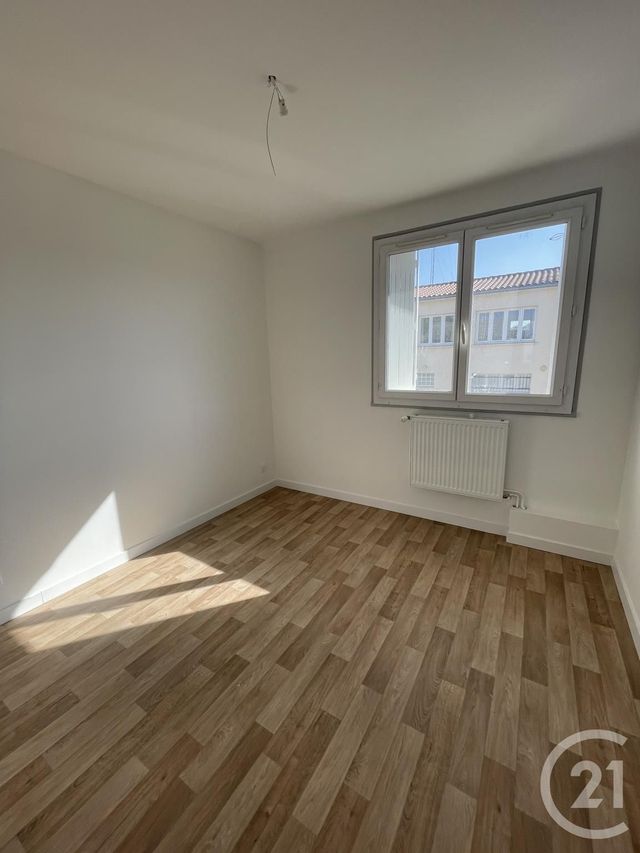 Maison &agrave; louer - 5 pi&egrave;ces - 94,43 m2 - Mirepoix - 09 - MIDI-PYRENEES