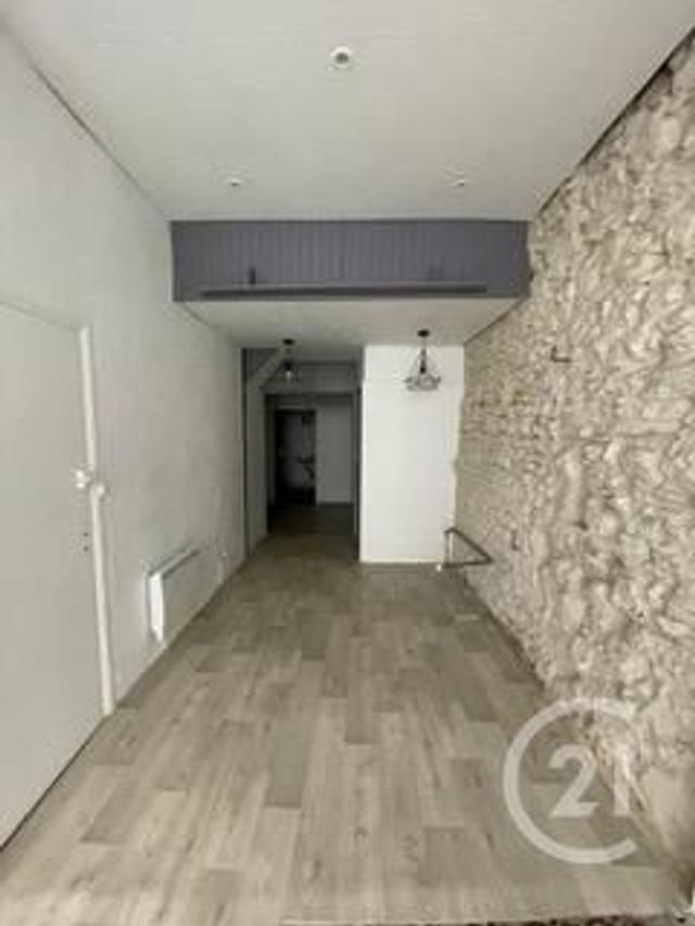 Appartement Atelier d'artiste &agrave; louer - 2 pi&egrave;ces - 65 m2 - Mirepoix - 09 - MIDI-PYRENEES