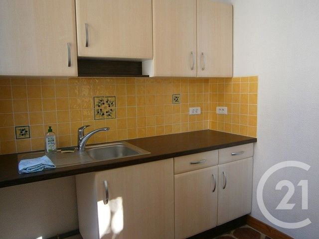 Appartement Duplex &agrave; louer - 4 pi&egrave;ces - 72 m2 - Mirepoix - 09 - MIDI-PYRENEES