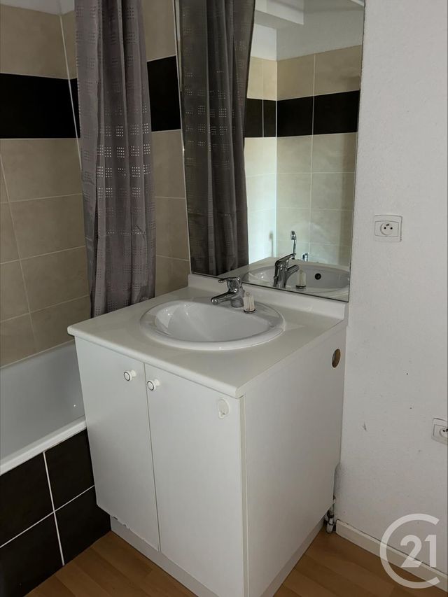 Appartement T2 &agrave; louer - 2 pi&egrave;ces - 39,01 m2 - Mirepoix - 09 - MIDI-PYRENEES