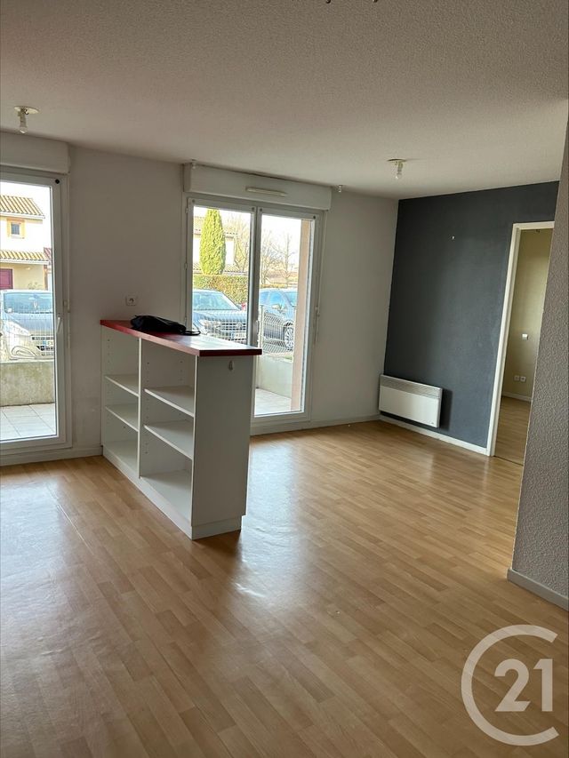 Appartement T2 &agrave; louer - 2 pi&egrave;ces - 39,01 m2 - Mirepoix - 09 - MIDI-PYRENEES