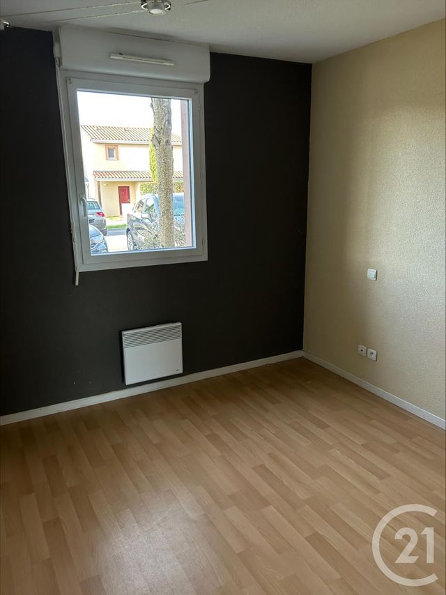 Appartement T2 &agrave; louer - 2 pi&egrave;ces - 39,01 m2 - Mirepoix - 09 - MIDI-PYRENEES