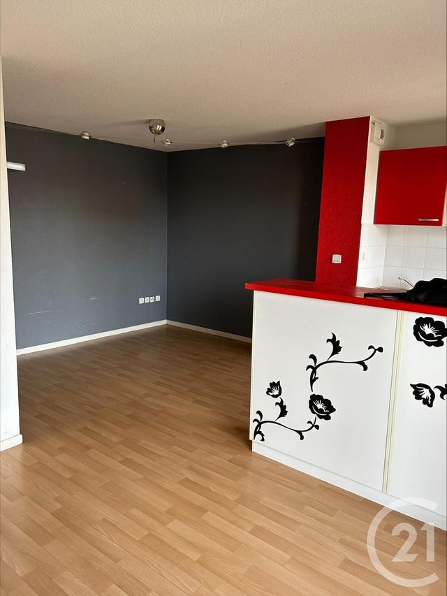 Appartement T2 &agrave; louer - 2 pi&egrave;ces - 39,01 m2 - Mirepoix - 09 - MIDI-PYRENEES