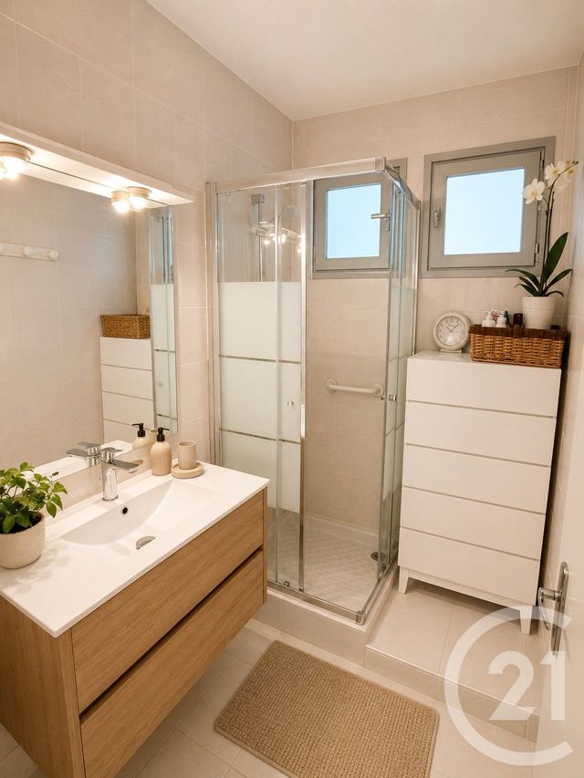 Appartement T3 &agrave; louer - 3 pi&egrave;ces - 58,54 m2 - Lavelanet - 09 - MIDI-PYRENEES