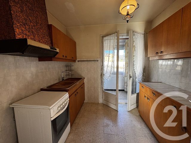 Appartement T3 &agrave; louer - 3 pi&egrave;ces - 61,46 m2 - Lavelanet - 09 - MIDI-PYRENEES