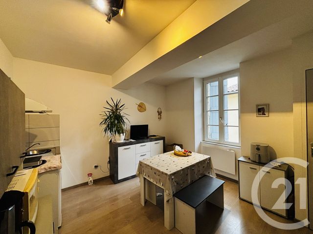 Appartement T2 &agrave; louer - 2 pi&egrave;ces - 27,60 m2 - Mirepoix - 09 - MIDI-PYRENEES