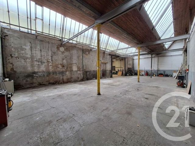 Divers &agrave; vendre - 2200 m2 - Lavelanet - 09 - MIDI-PYRENEES