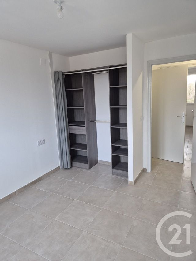 Appartement T3 &agrave; louer - 3 pi&egrave;ces - 69,86 m2 - Mirepoix - 09 - MIDI-PYRENEES