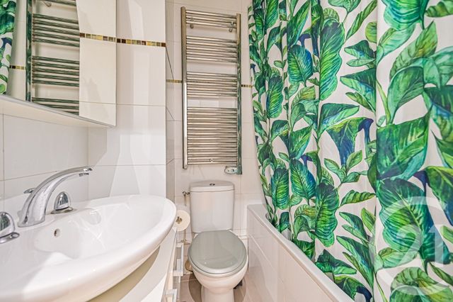 Appartement Studio &agrave; vendre - 1 pi&egrave;ce - 21,90 m2 - Paris - 75007 - ILE-DE-FRANCE