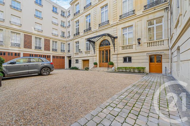 Appartement F4 à vendre - 3 pièces - 56 m2 - Paris - 75007 - ILE-DE-FRANCE