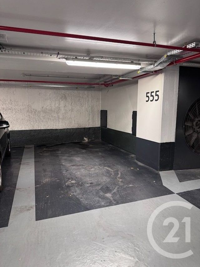 parking - PARIS - 75007