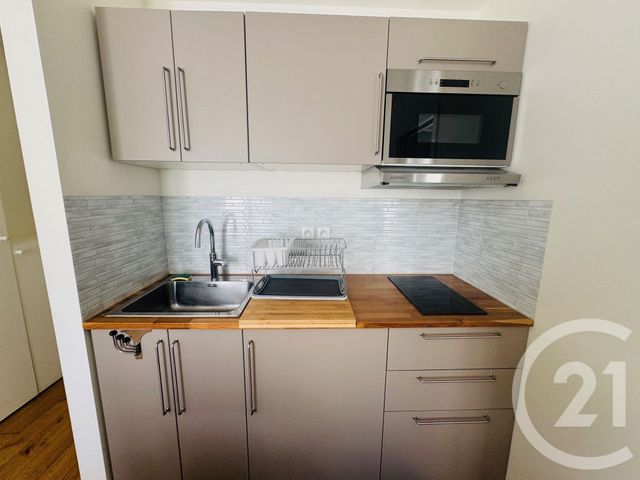 Appartement &agrave; louer - 2 pi&egrave;ces - 23 m2 - Paris - 75007 - ILE-DE-FRANCE