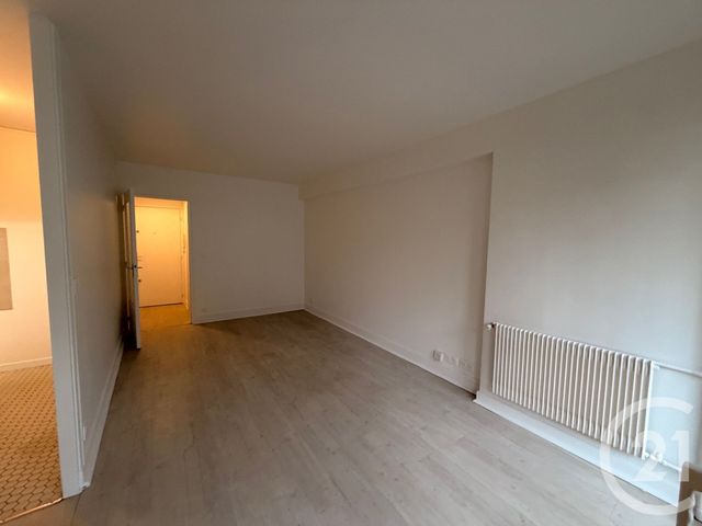 Appartement F1 &agrave; louer - 1 pi&egrave;ce - 30 m2 - Paris - 75015 - ILE-DE-FRANCE