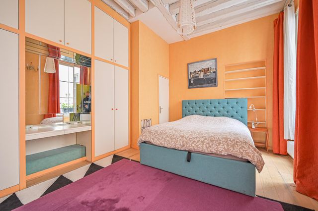 Appartement à vendre - 5 pièces - 82,98 m2 - Paris - 75006 - ILE-DE-FRANCE