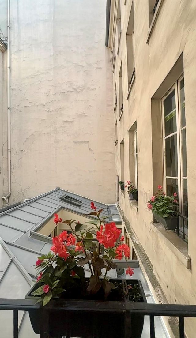 Appartement à vendre - 5 pièces - 82,98 m2 - Paris - 75006 - ILE-DE-FRANCE