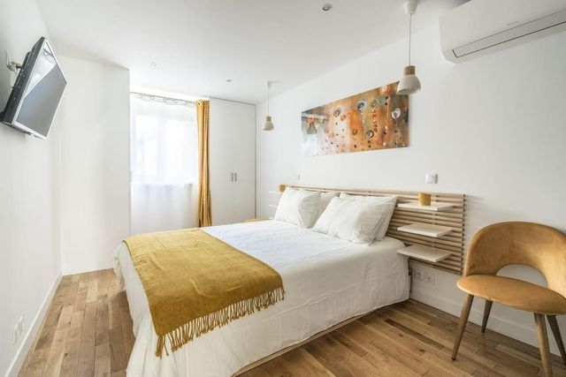 Appartement à vendre - 3 pièces - 44,63 m2 - Paris - 75007 - ILE-DE-FRANCE