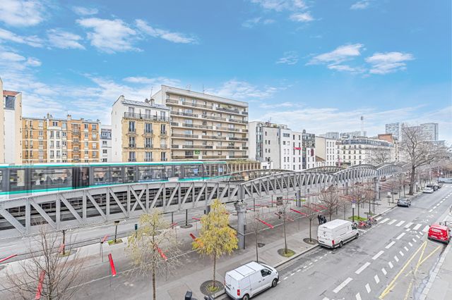 Appartement &agrave; vendre - 4 pi&egrave;ces - 76,43 m2 - Paris - 75015 - ILE-DE-FRANCE