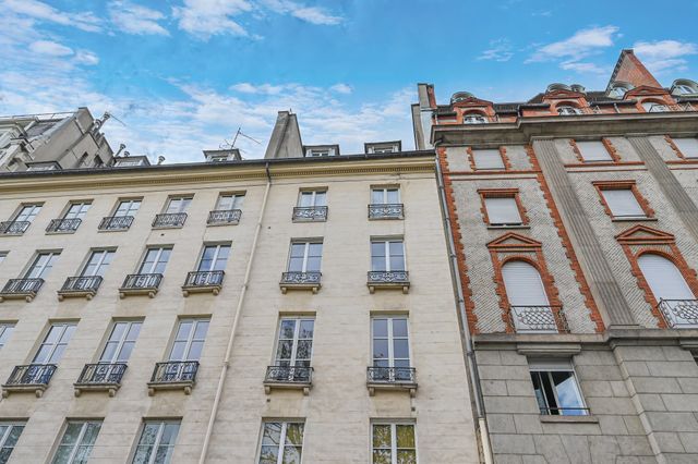 Appartement &agrave; vendre - 5 pi&egrave;ces - 82,98 m2 - Paris - 75006 - ILE-DE-FRANCE