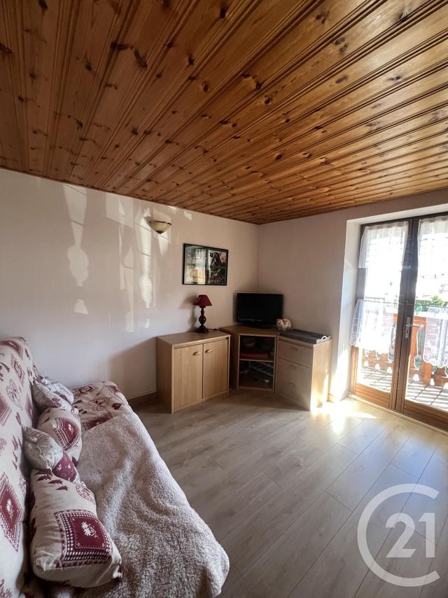 Appartement F1 &agrave; louer - 1 pi&egrave;ce - 23,91 m2 - Rochejean - 25 - FRANCHE-COMTE