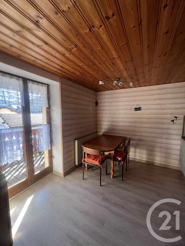 Appartement F1 &agrave; louer - 1 pi&egrave;ce - 23,91 m2 - Rochejean - 25 - FRANCHE-COMTE