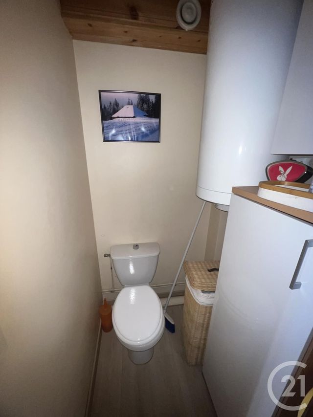 Appartement F1 &agrave; louer - 1 pi&egrave;ce - 23,91 m2 - Rochejean - 25 - FRANCHE-COMTE