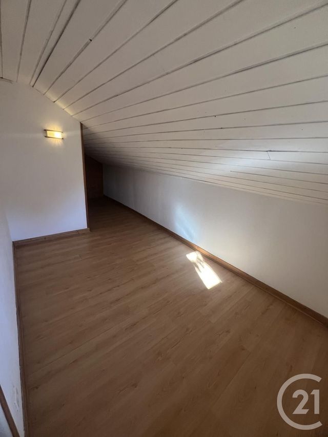 Appartement F2 &agrave; louer - 2 pi&egrave;ces - 47,88 m2 - Mouthe - 25 - FRANCHE-COMTE