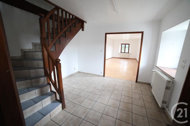 Appartement F4 &agrave; louer - 4 pi&egrave;ces - 91,66 m2 - Longevilles Mont D Or - 25 - FRANCHE-COMTE