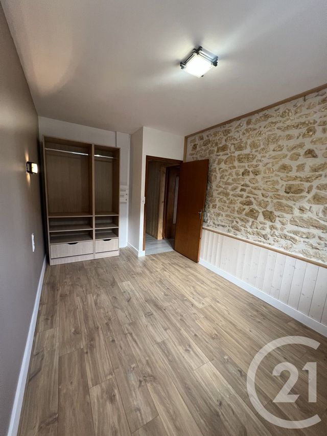 Appartement F2 bis &agrave; louer - 2 pi&egrave;ces - 50,72 m2 - St Point Lac - 25 - FRANCHE-COMTE