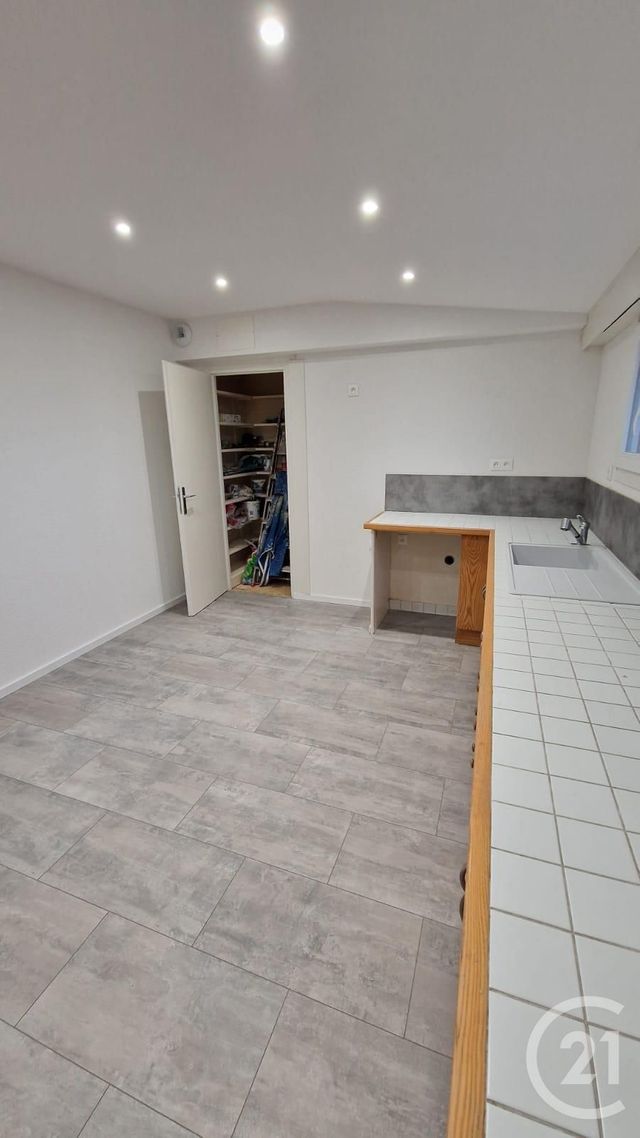 Appartement Duplex &agrave; louer - 3 pi&egrave;ces - 100 m2 - Labergement Ste Marie - 25 - FRANCHE-COMTE