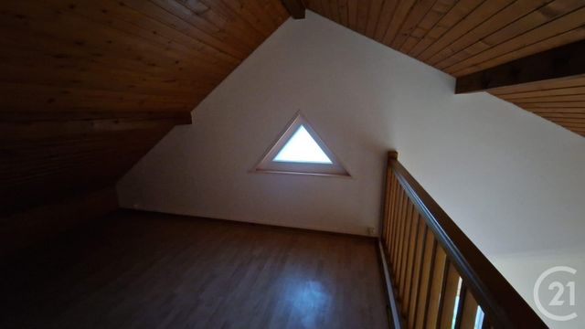 Appartement Duplex &agrave; louer - 3 pi&egrave;ces - 100 m2 - Labergement Ste Marie - 25 - FRANCHE-COMTE