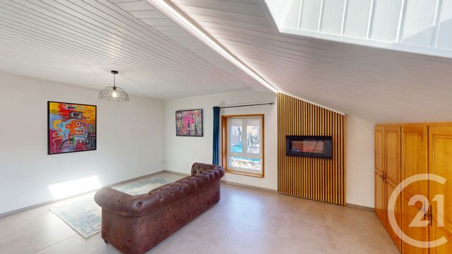 Appartement F4 &agrave; louer - 4 pi&egrave;ces - 104,05 m2 - Mouthe - 25 - FRANCHE-COMTE