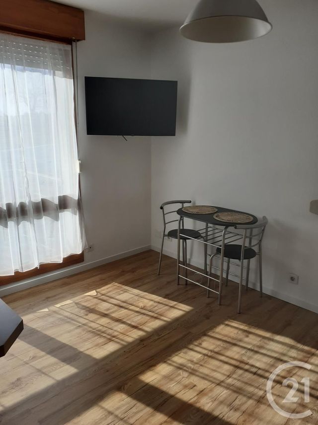 Appartement F1 &agrave; louer - 1 pi&egrave;ce - 22,16 m2 - Les Villedieu - 25 - FRANCHE-COMTE