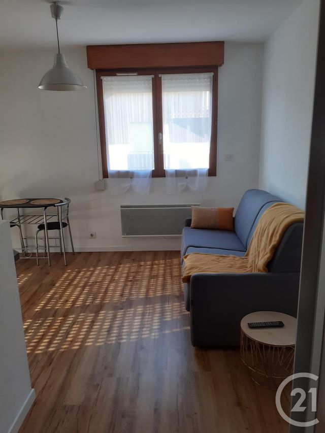 Appartement F1 &agrave; louer - 1 pi&egrave;ce - 22,16 m2 - Les Villedieu - 25 - FRANCHE-COMTE