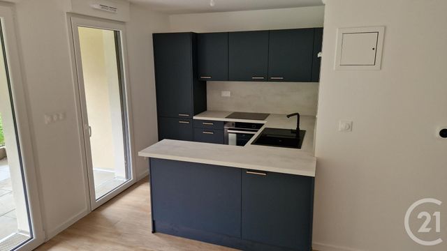Appartement F3 &agrave; louer - 3 pi&egrave;ces - 71,30 m2 - Les Hopitaux Neufs - 25 - FRANCHE-COMTE