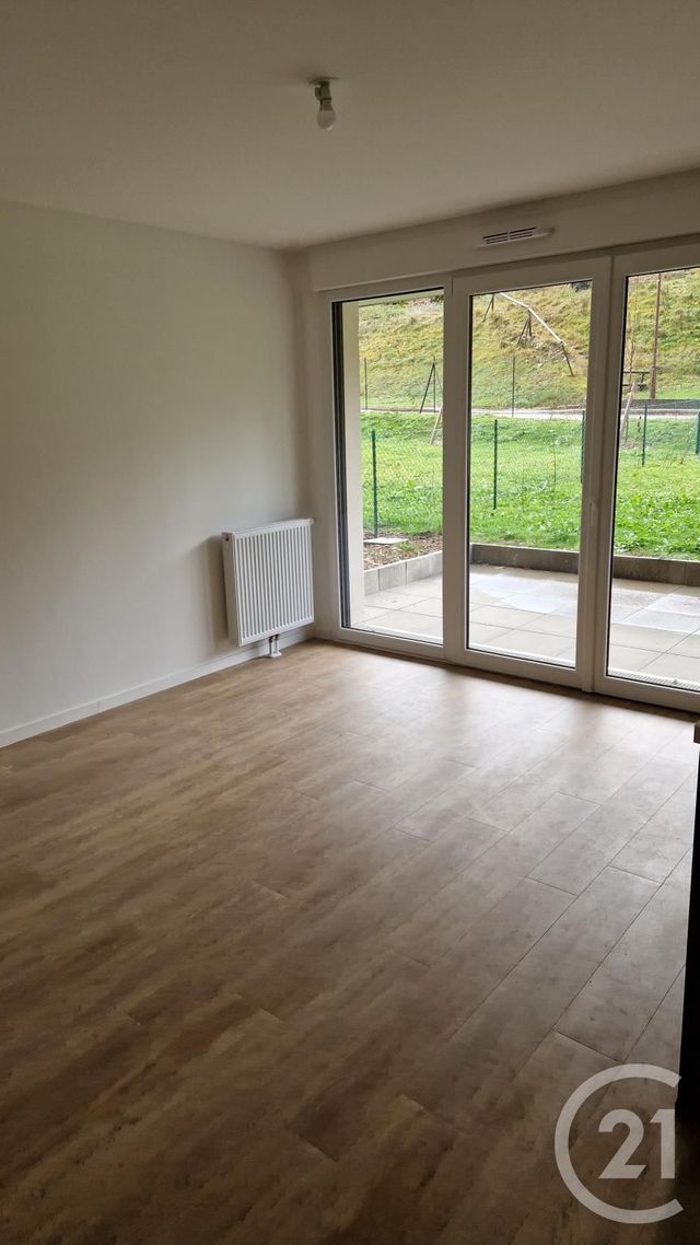 Appartement F3 &agrave; louer - 3 pi&egrave;ces - 71,30 m2 - Les Hopitaux Neufs - 25 - FRANCHE-COMTE
