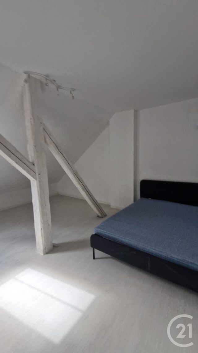 Appartement Duplex &agrave; louer - 3 pi&egrave;ces - 70,29 m2 - Les Hopitaux Neufs - 25 - FRANCHE-COMTE