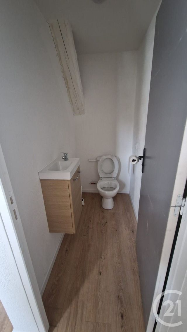 Appartement Duplex &agrave; louer - 3 pi&egrave;ces - 70,29 m2 - Les Hopitaux Neufs - 25 - FRANCHE-COMTE