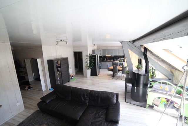 Appartement F3 &agrave; vendre - 5 pi&egrave;ces - 89,41 m2 - Remoray Boujeons - 25 - FRANCHE-COMTE