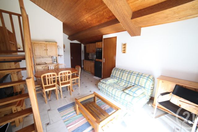 Appartement F3 &agrave; louer - 3 pi&egrave;ces - 36,92 m2 - Les Hopitaux Neufs - 25 - FRANCHE-COMTE