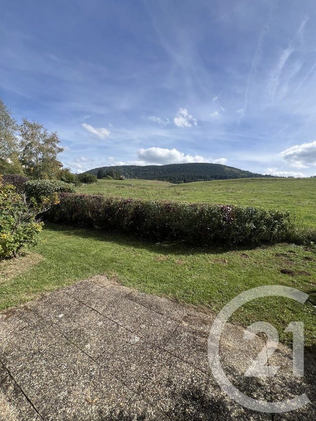 Appartement F2 &agrave; louer - 2 pi&egrave;ces - 33,90 m2 - Longevilles Mont D Or - 25 - FRANCHE-COMTE