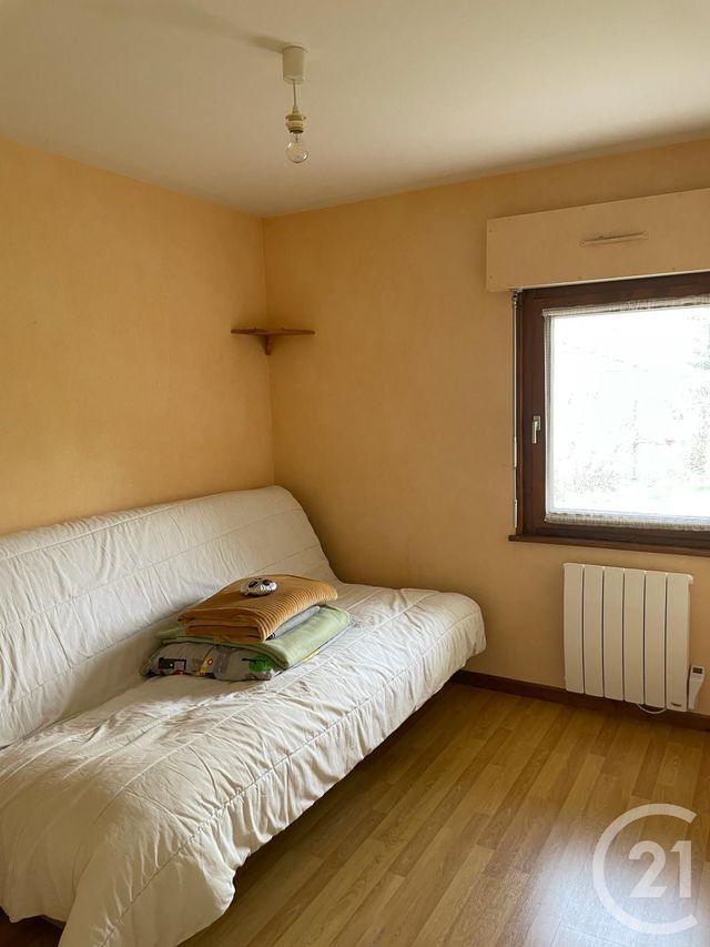 Appartement F2 &agrave; louer - 2 pi&egrave;ces - 33,90 m2 - Longevilles Mont D Or - 25 - FRANCHE-COMTE