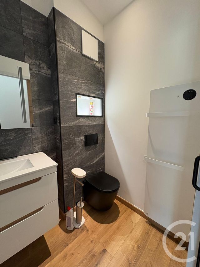 Appartement F2 &agrave; louer - 2 pi&egrave;ces - 42,65 m2 - Les Hopitaux Neufs - 25 - FRANCHE-COMTE