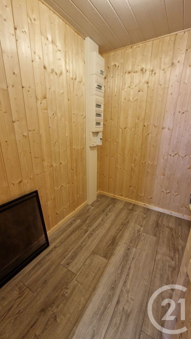 Appartement F3 &agrave; louer - 3 pi&egrave;ces - 100 m2 - Remoray Boujeons - 25 - FRANCHE-COMTE