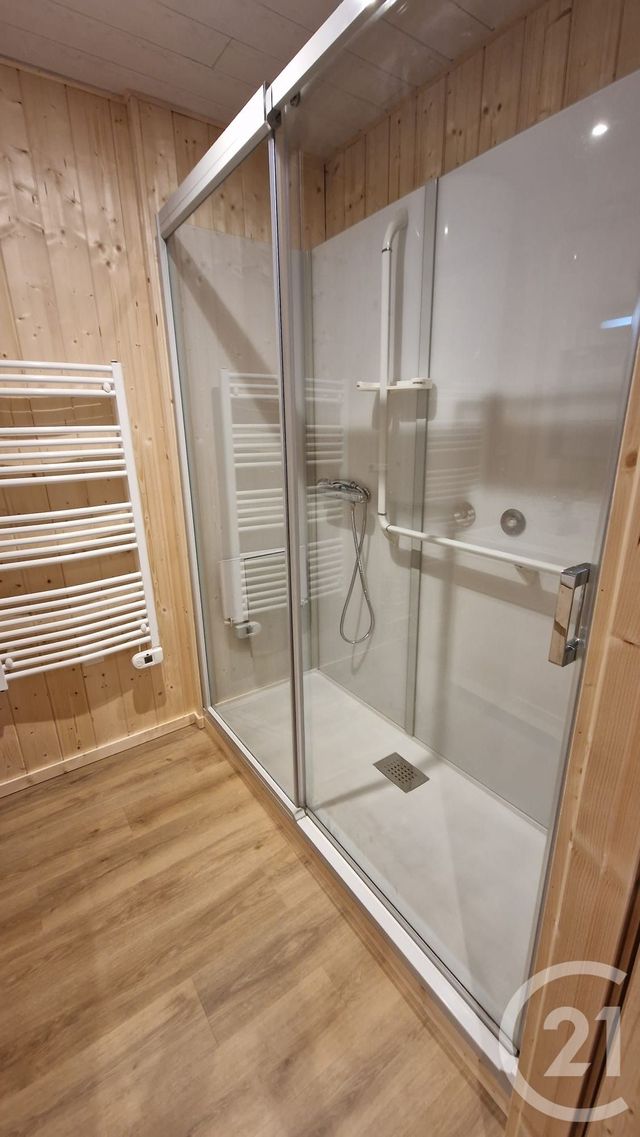 Appartement F3 &agrave; louer - 3 pi&egrave;ces - 100 m2 - Remoray Boujeons - 25 - FRANCHE-COMTE