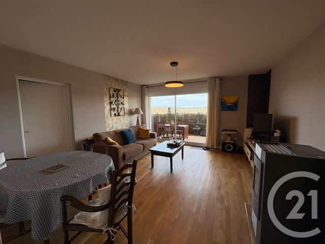 Appartement F2 &agrave; louer - 2 pi&egrave;ces - 59,25 m2 - Malbuisson - 25 - FRANCHE-COMTE
