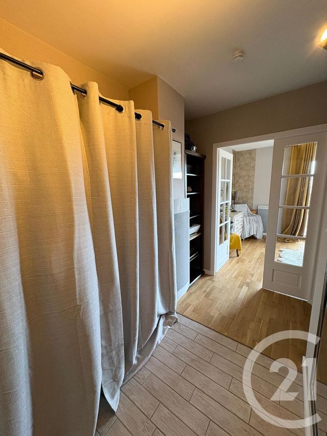 Appartement F2 &agrave; louer - 2 pi&egrave;ces - 59,25 m2 - Malbuisson - 25 - FRANCHE-COMTE