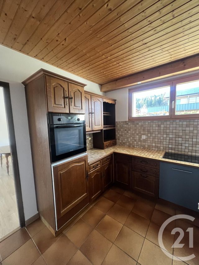 Maison &agrave; louer - 4 pi&egrave;ces - 78,32 m2 - St Point Lac - 25 - FRANCHE-COMTE