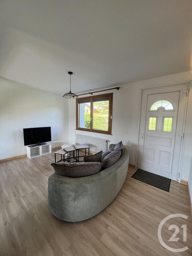 Maison &agrave; louer - 4 pi&egrave;ces - 78,32 m2 - St Point Lac - 25 - FRANCHE-COMTE
