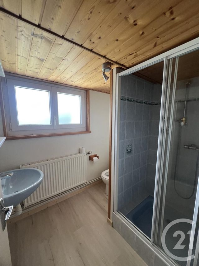Maison &agrave; louer - 4 pi&egrave;ces - 78,32 m2 - St Point Lac - 25 - FRANCHE-COMTE
